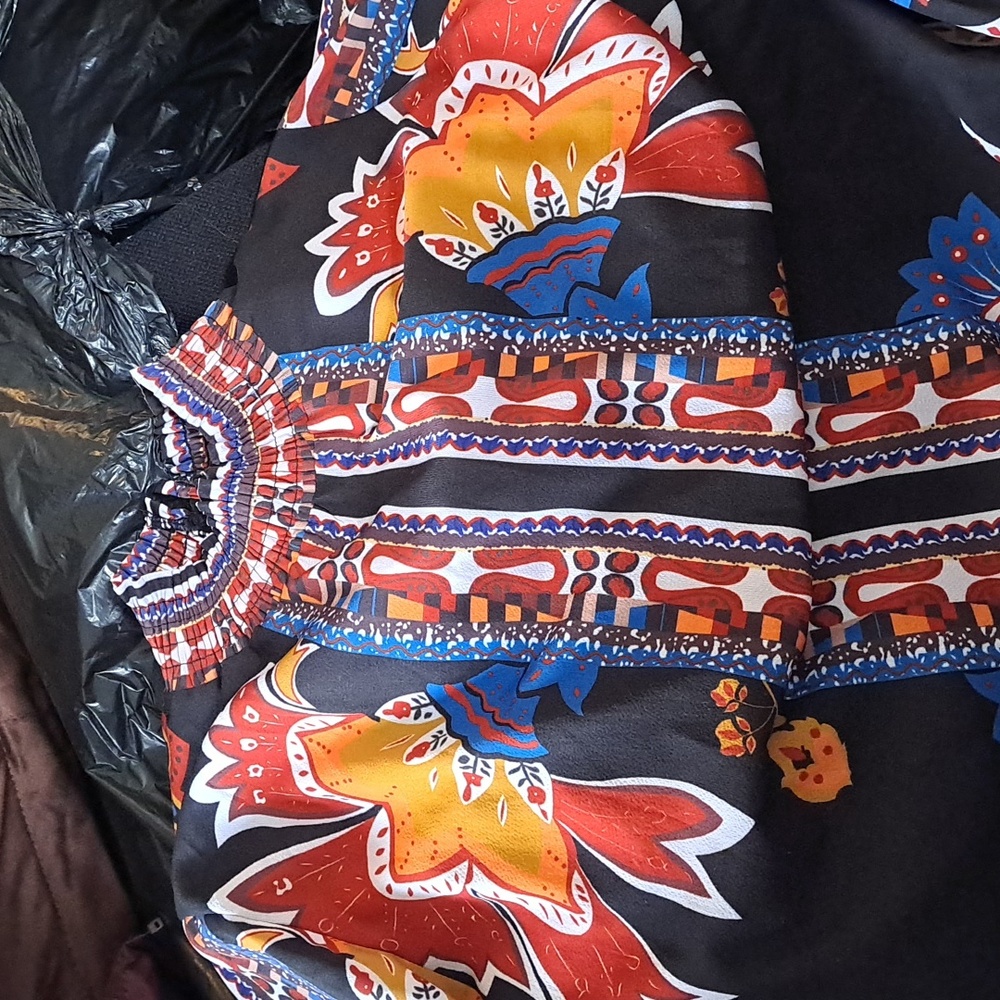 Worn once long sleeve dressy top